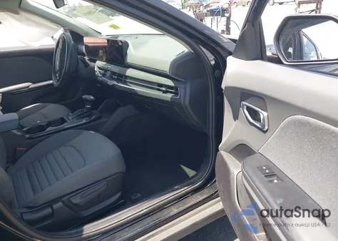 2025 Kia K4 Ex z USA, uszkodzony, nr VIN 3KPFU4DE9SE005042